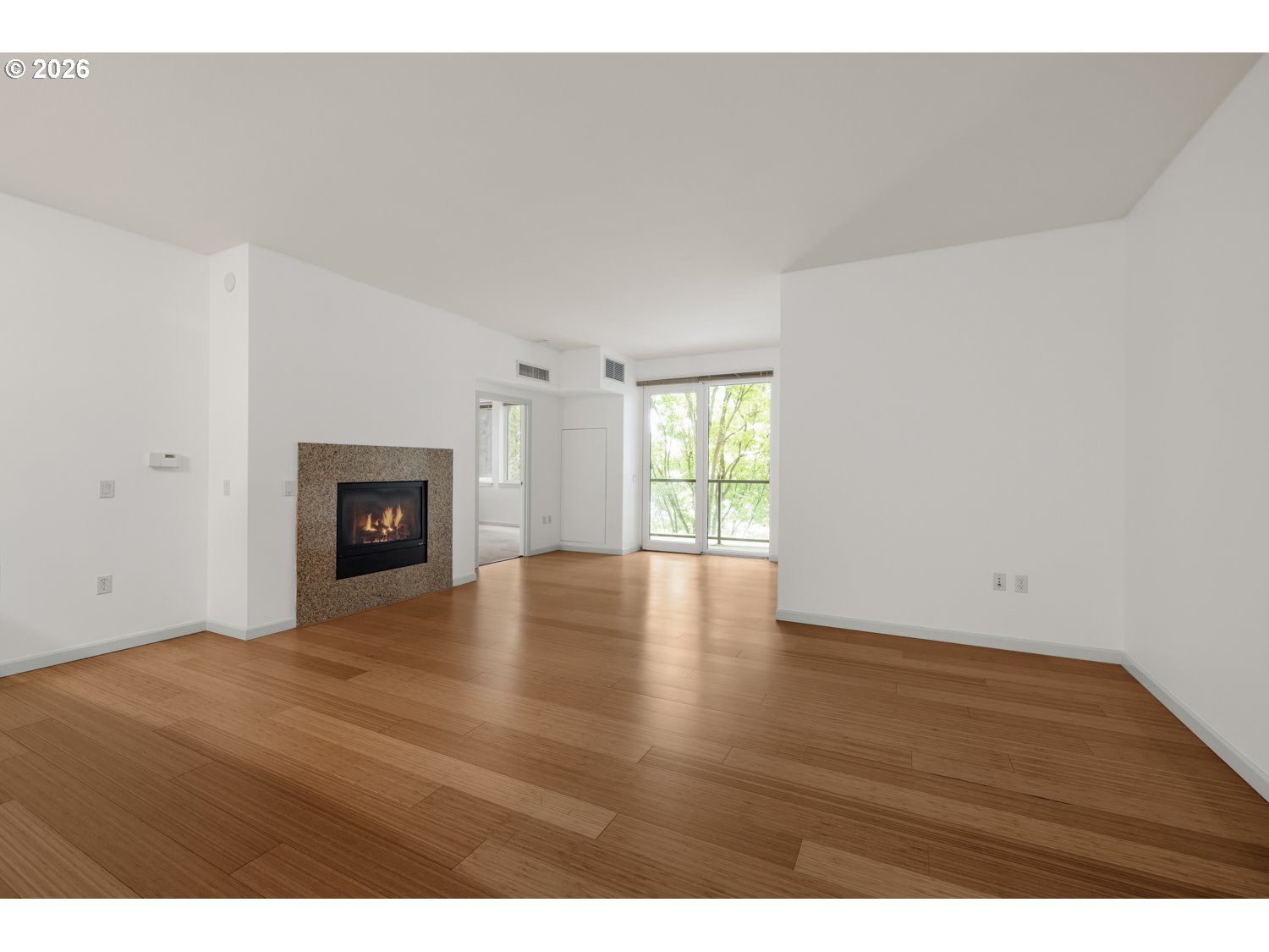 1620 NE BROADWAY ST 206