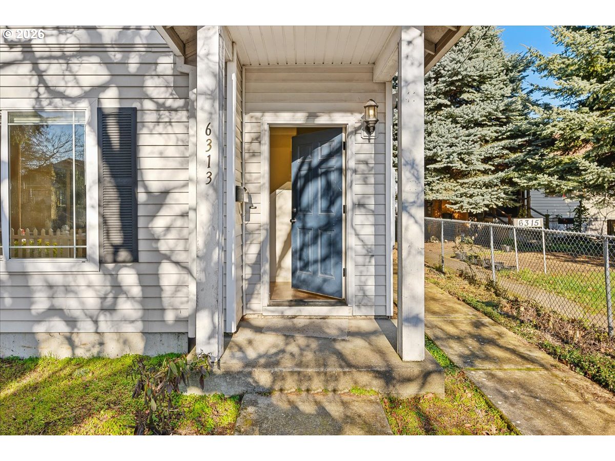 6311 SE WOODSTOCK BLVD