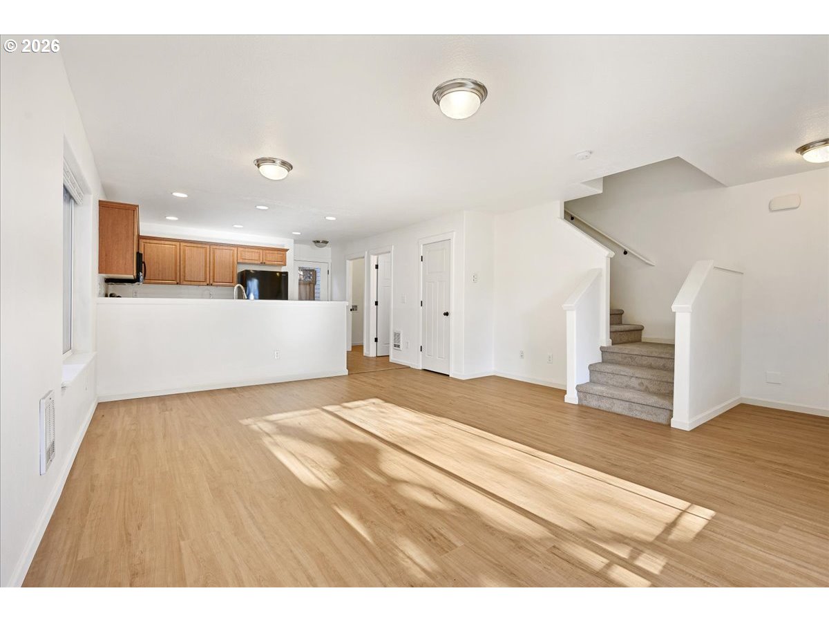 6311 SE WOODSTOCK BLVD