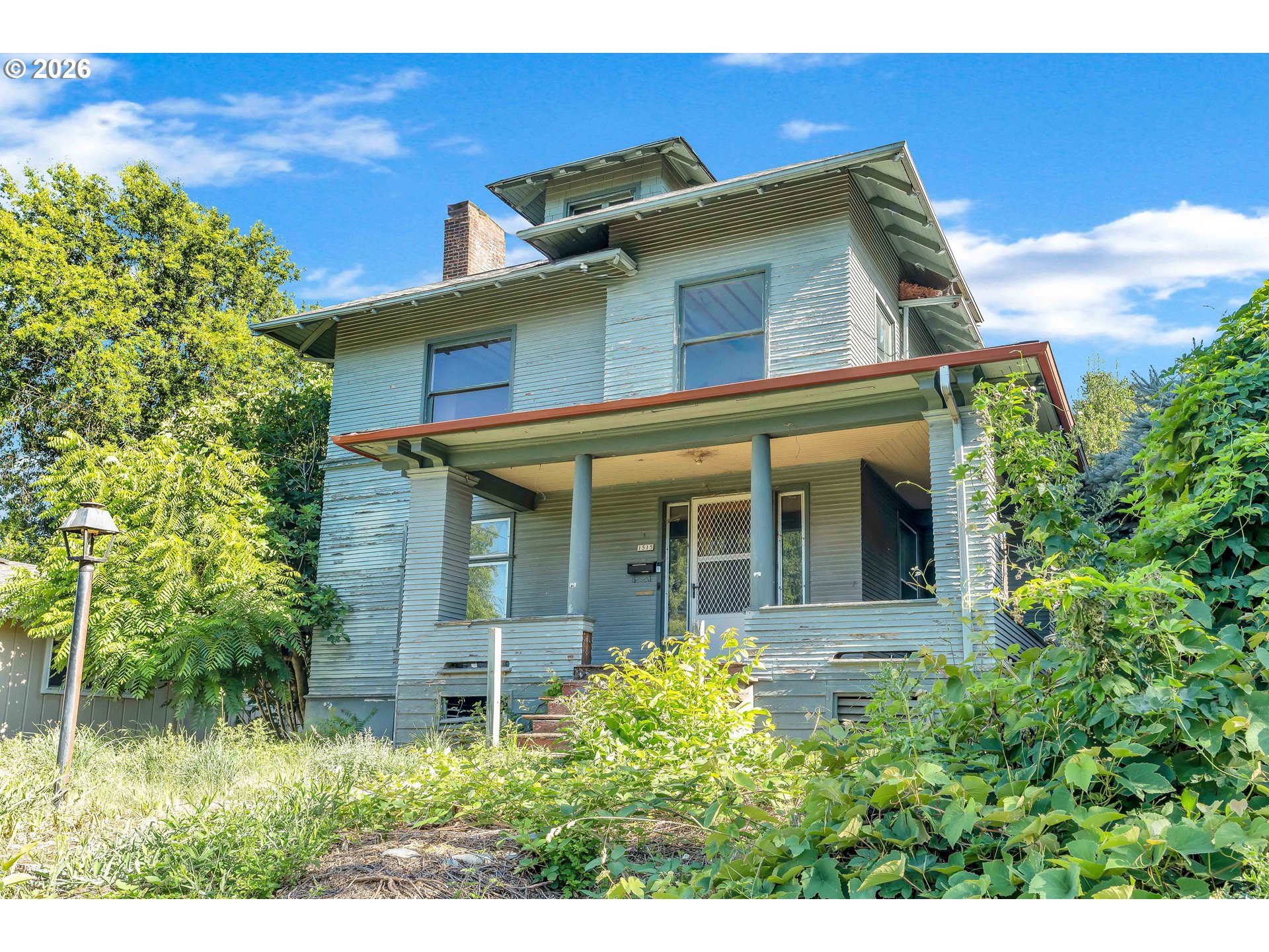 1515 SE MAIN ST