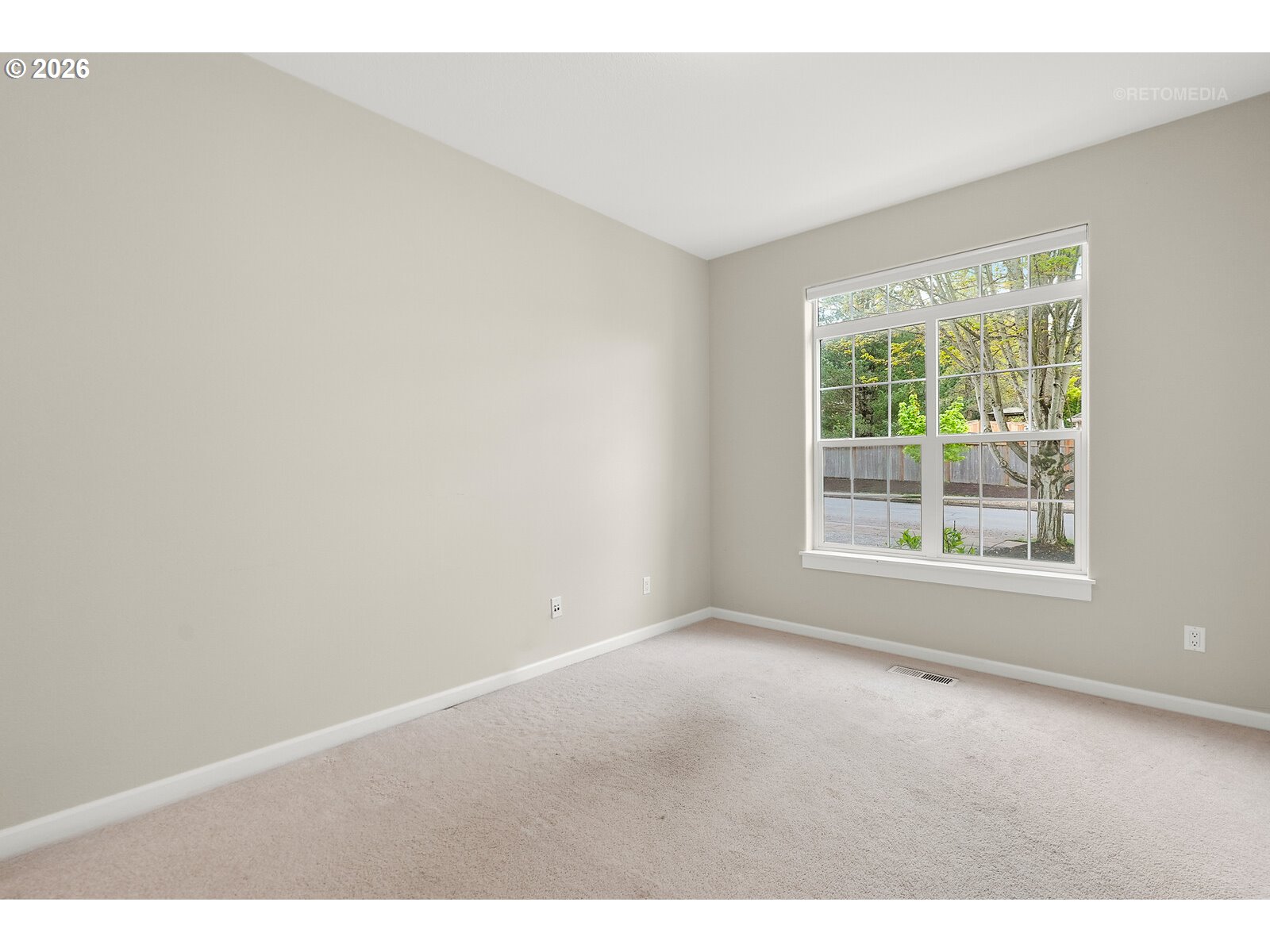 13601 SE ROLLING MEADOWS DR