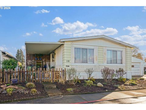 A home in Keizer