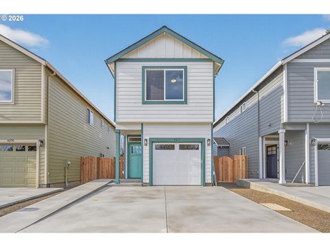 9277 E Burnside ST Portland OR 97216