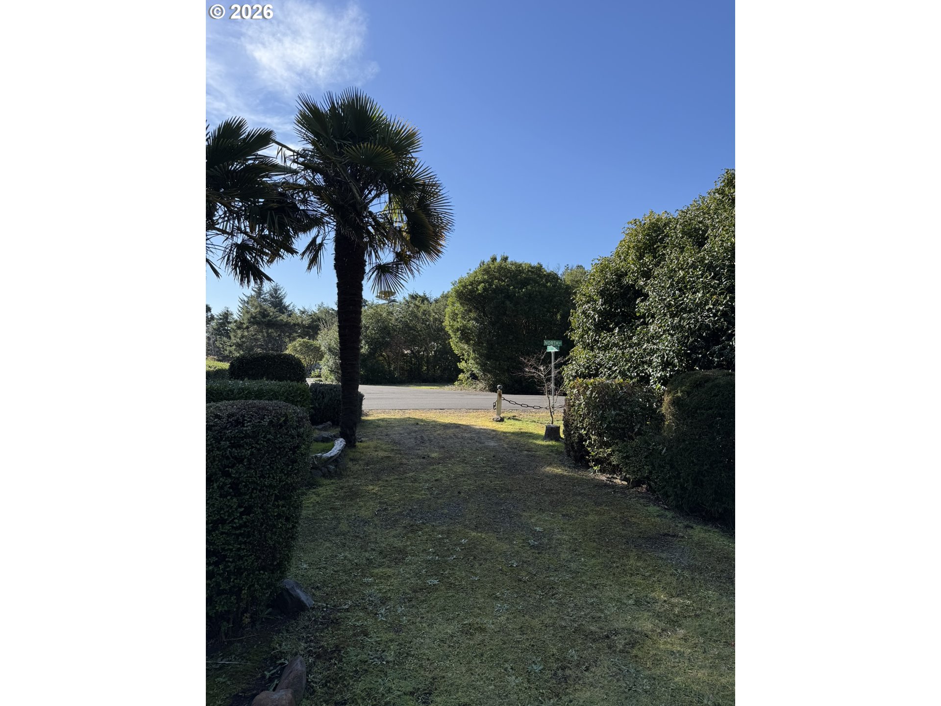 1600 RHODODENDRON DR 278