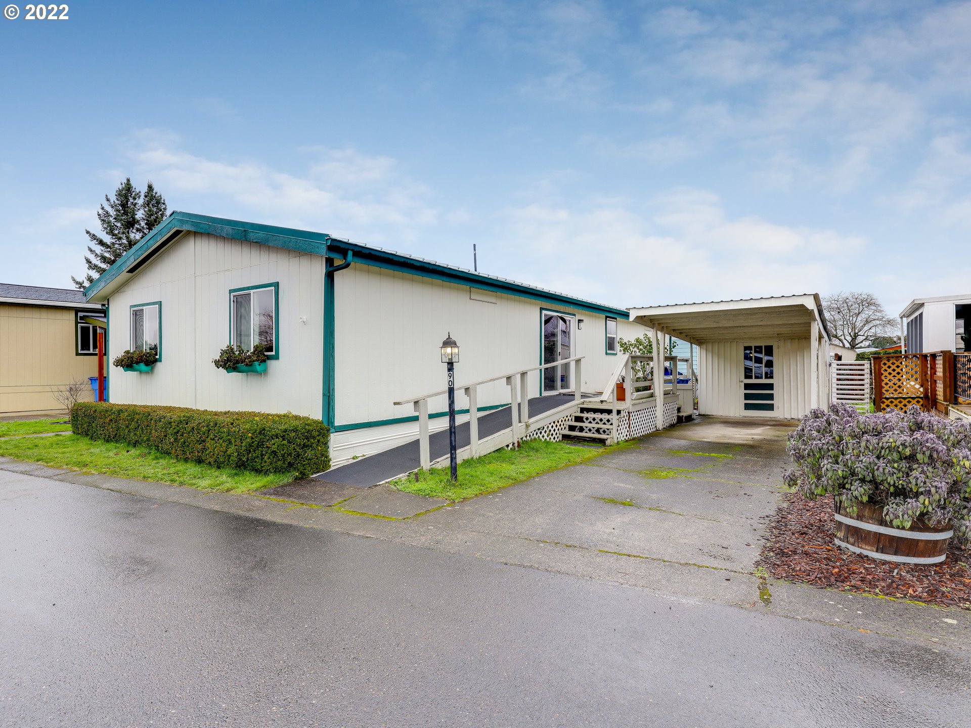 Photo 1 of 14 — 15509 SE MILL PLAIN BLVD 90, Vancouver, WA 98684