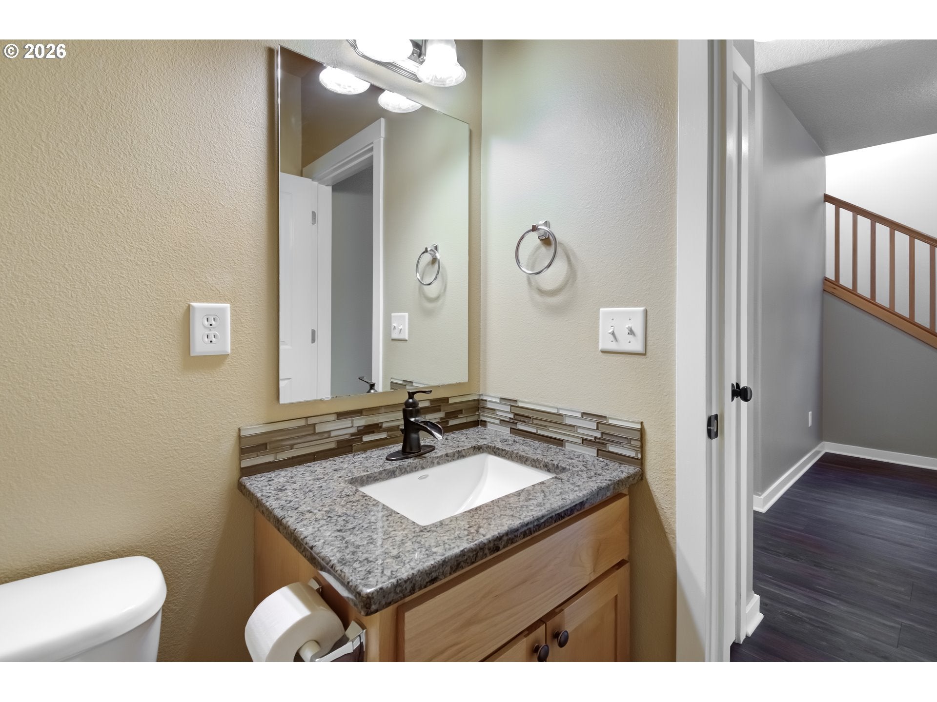 2401 NE 114TH CT