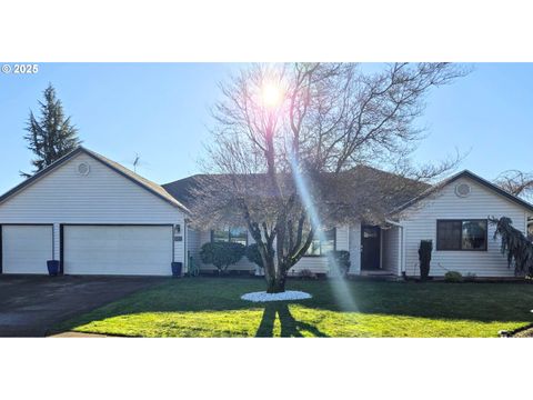 A home in Canby