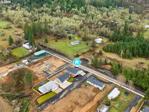 A home in Sutherlin