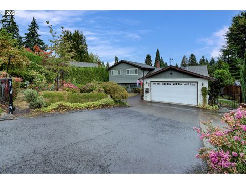 7693 SE STRAWBERRY LN Milwaukie OR 97267