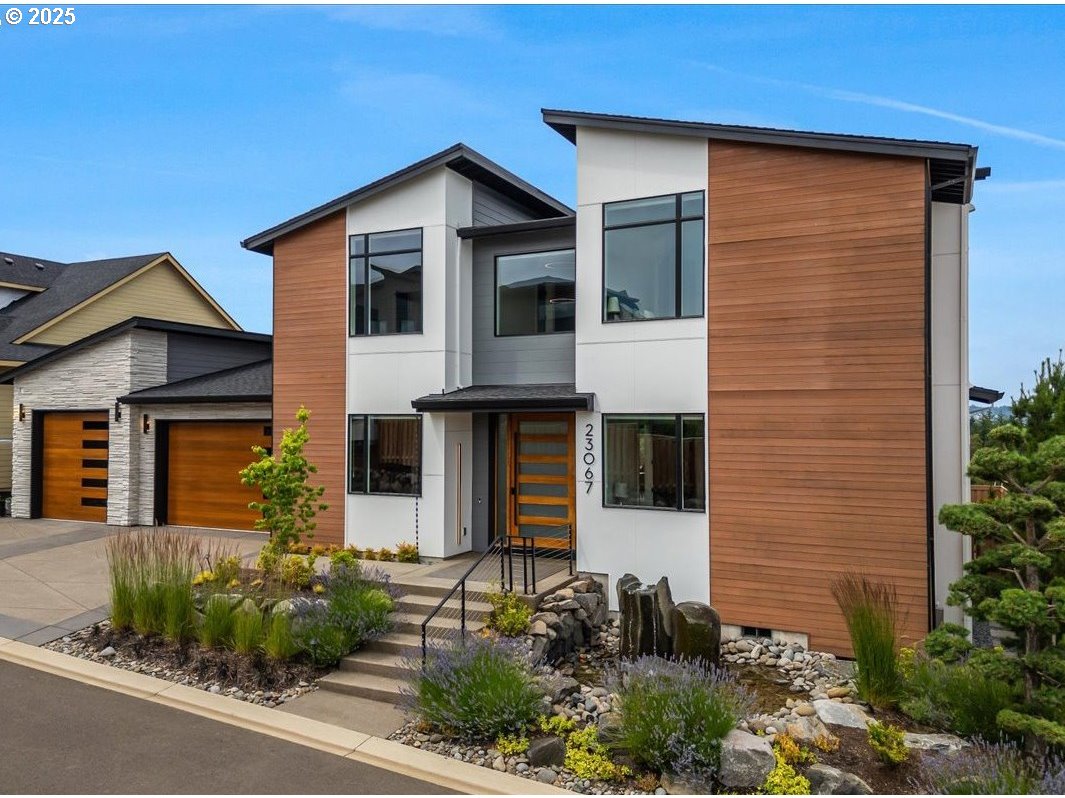 23067 SW CURRY RIDGE DR