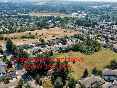 A home in Troutdale