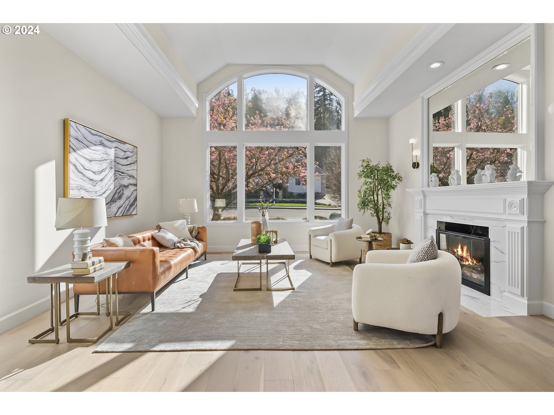 1539 NW LACAMAS DR