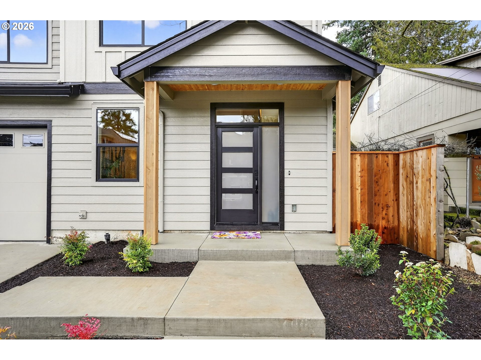 7602 SE CARLTON ST A