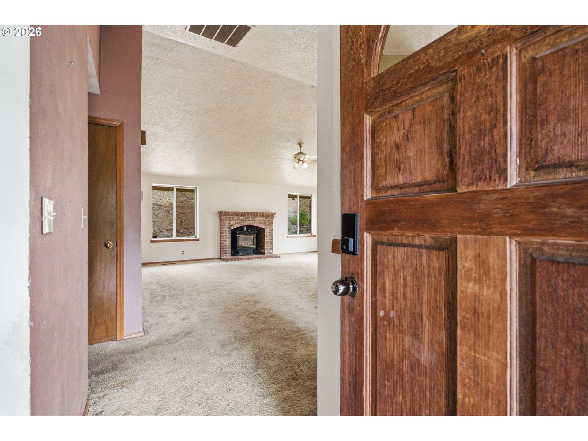215 SW 22ND ST