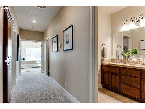 Tiny photo for 1237 Spyglass Ct, Creswell, OR 97426 (MLS # 114279483)