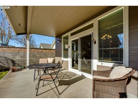 Tiny photo for 1237 Spyglass Ct, Creswell, OR 97426 (MLS # 114279483)