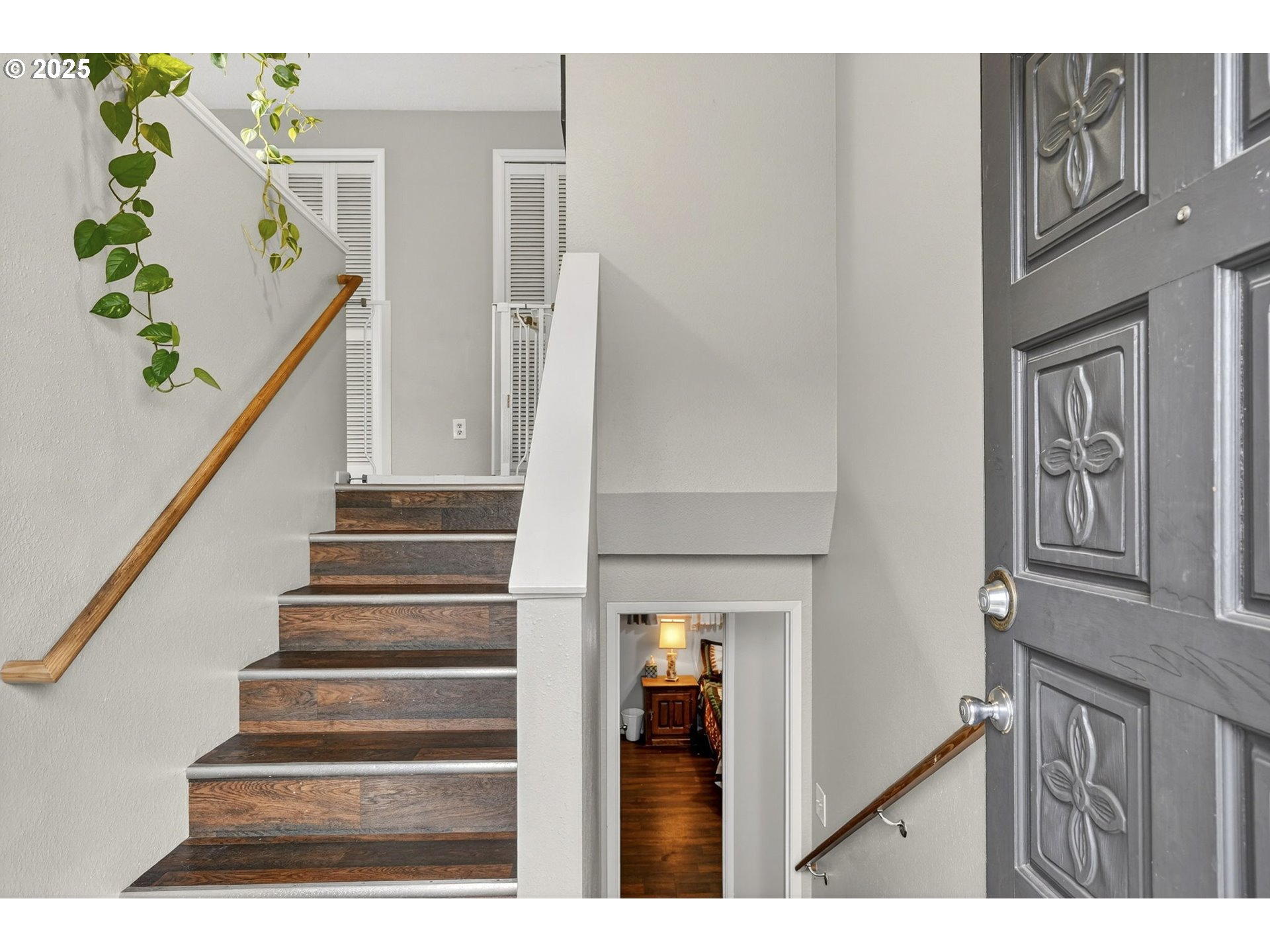 6635 SE DONCASTER DR