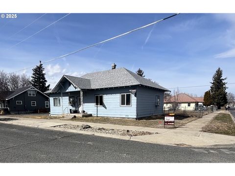 2200 MITCHELL AVE Baker City OR 97814