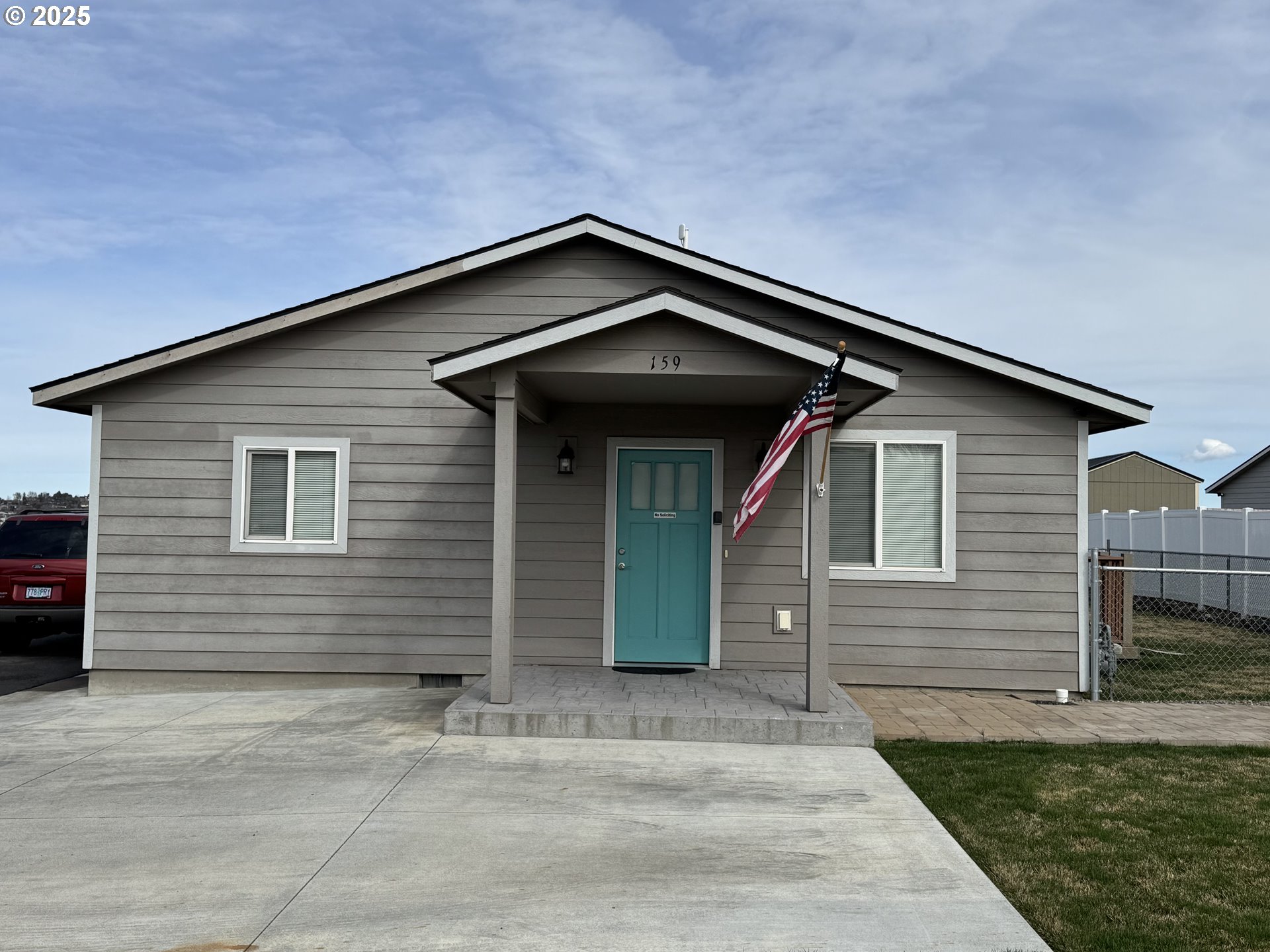 Listing image 4