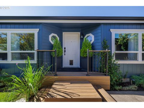 260 CAROLYN DR Eugene OR 97404