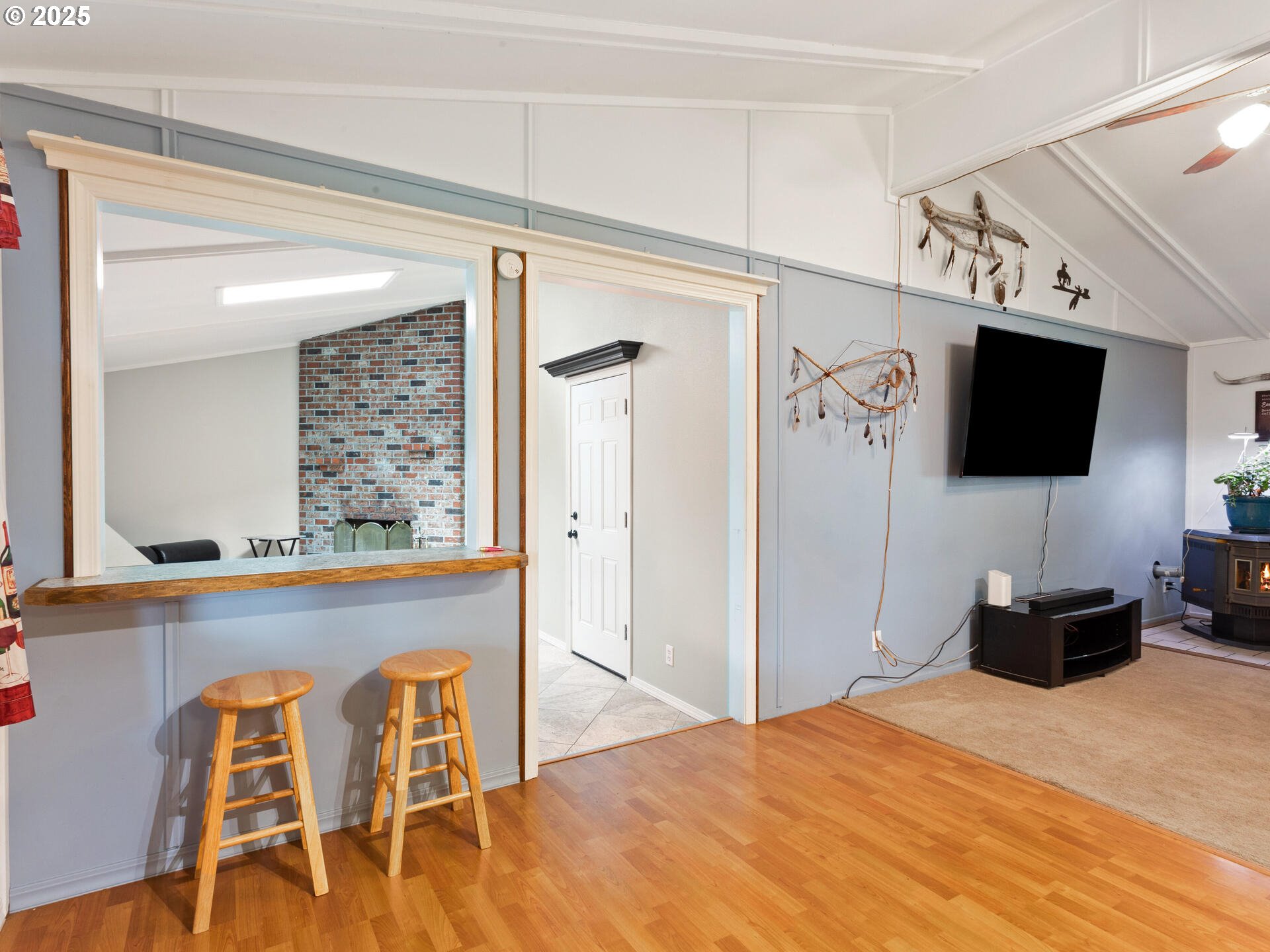 Vancouver, Washington 98662, United States, 3 Bedrooms Bedrooms, ,2 BathroomsBathrooms,Residential,Active,222633