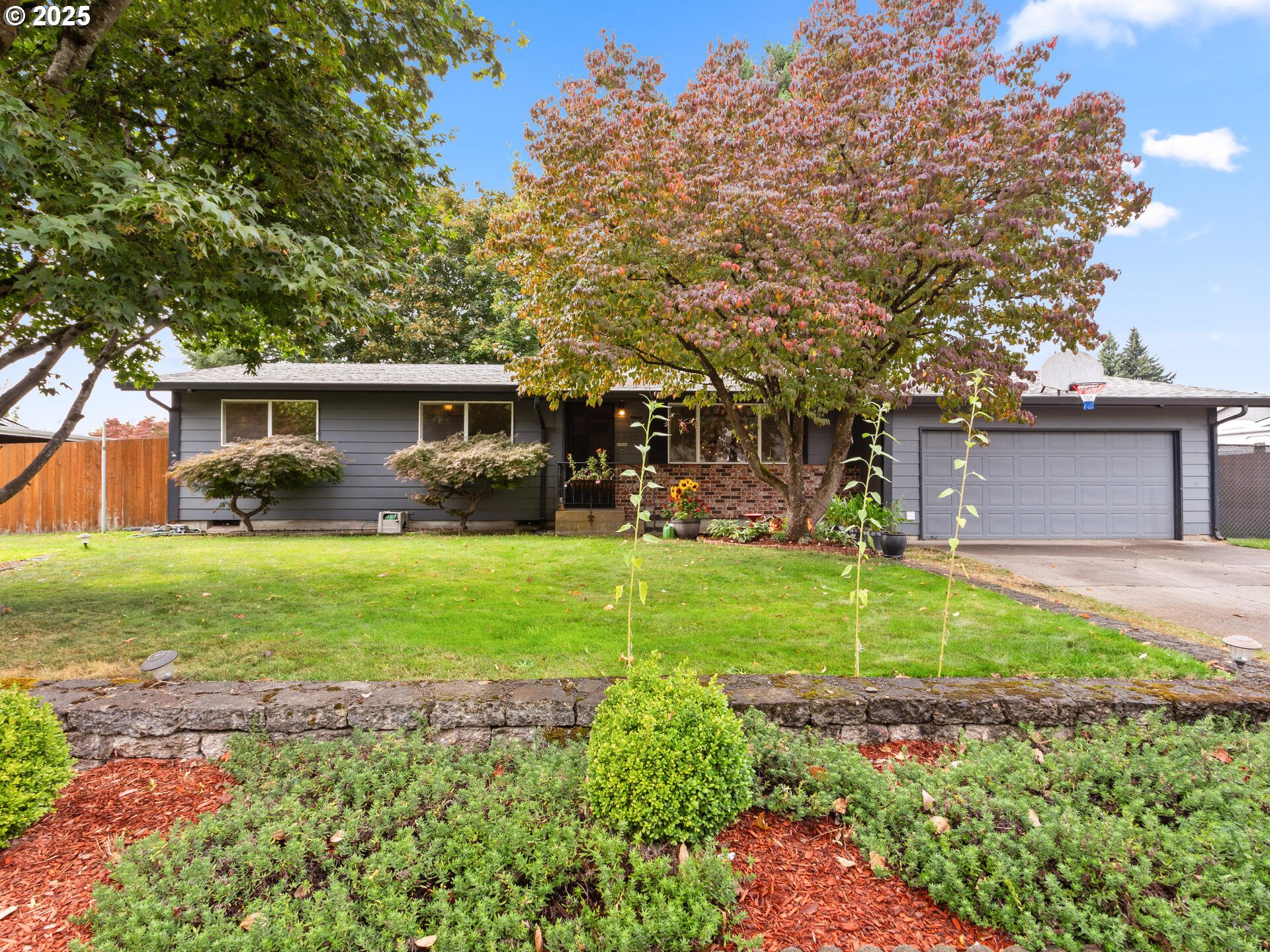 Vancouver, Washington 98662, United States, 3 Bedrooms Bedrooms, ,2 BathroomsBathrooms,Residential,Active,222633