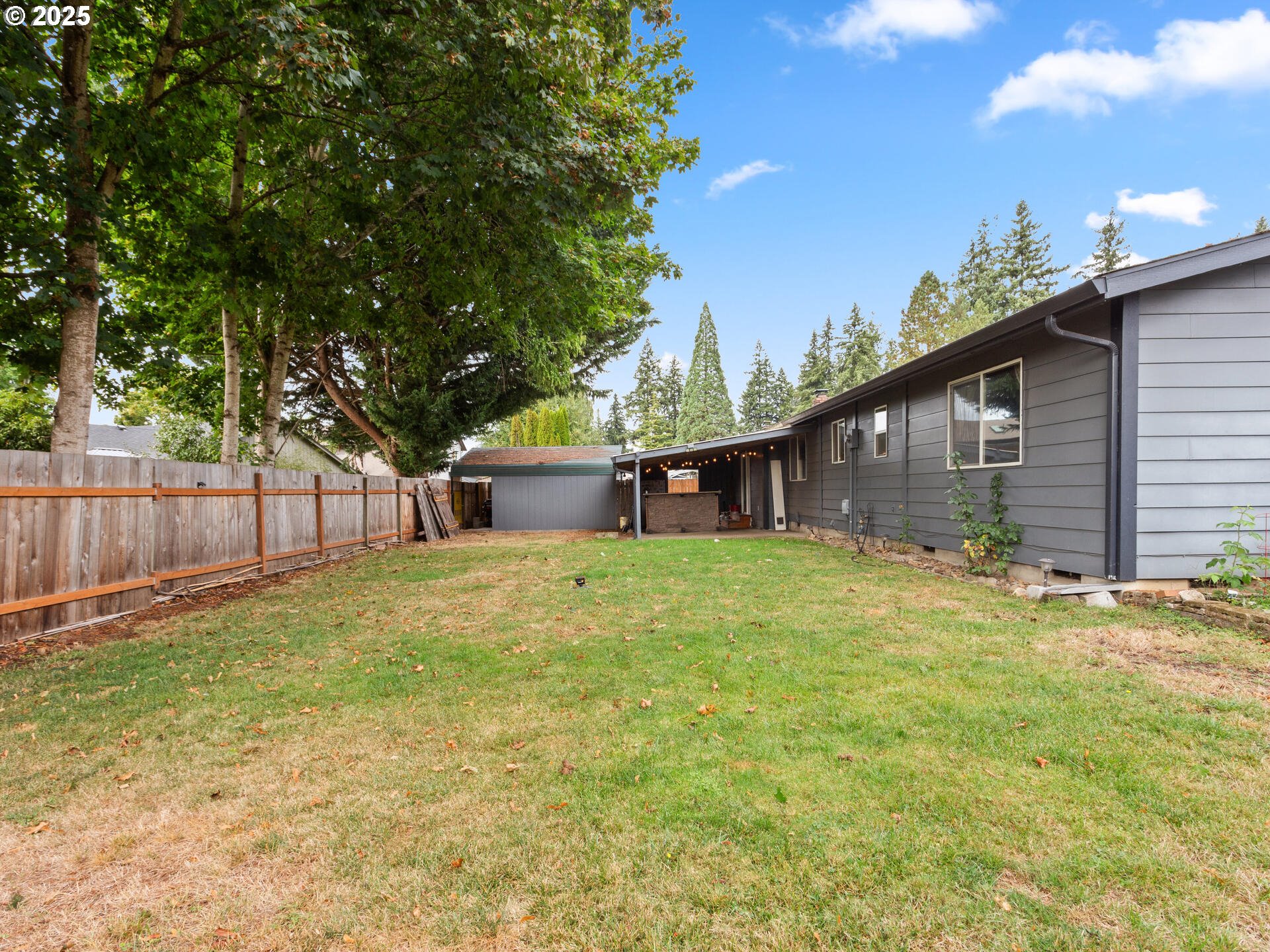 Vancouver, Washington 98662, United States, 3 Bedrooms Bedrooms, ,2 BathroomsBathrooms,Residential,Active,222633