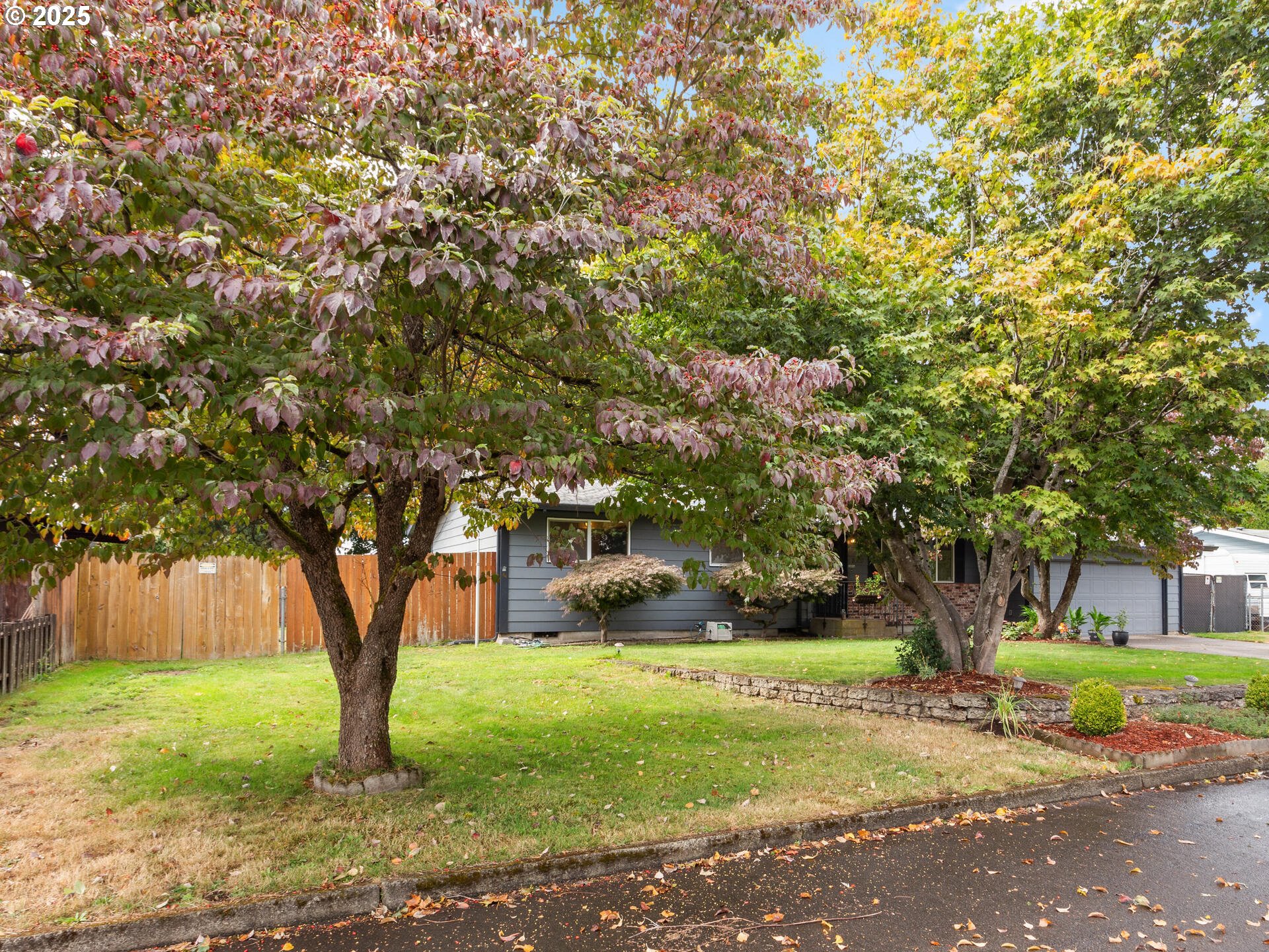 Vancouver, Washington 98662, United States, 3 Bedrooms Bedrooms, ,2 BathroomsBathrooms,Residential,Active,222633