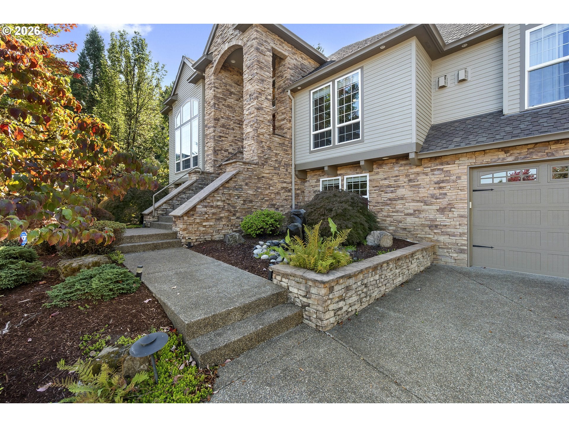 4306 SE AUGUSTA LOOP