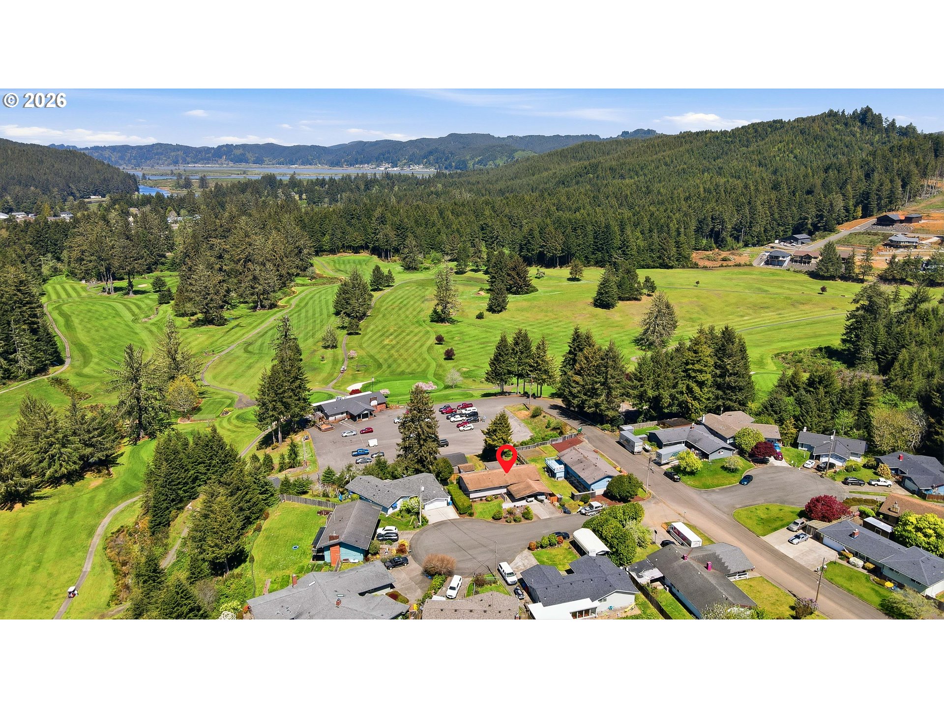 2820 COUNTRY CLUB CT