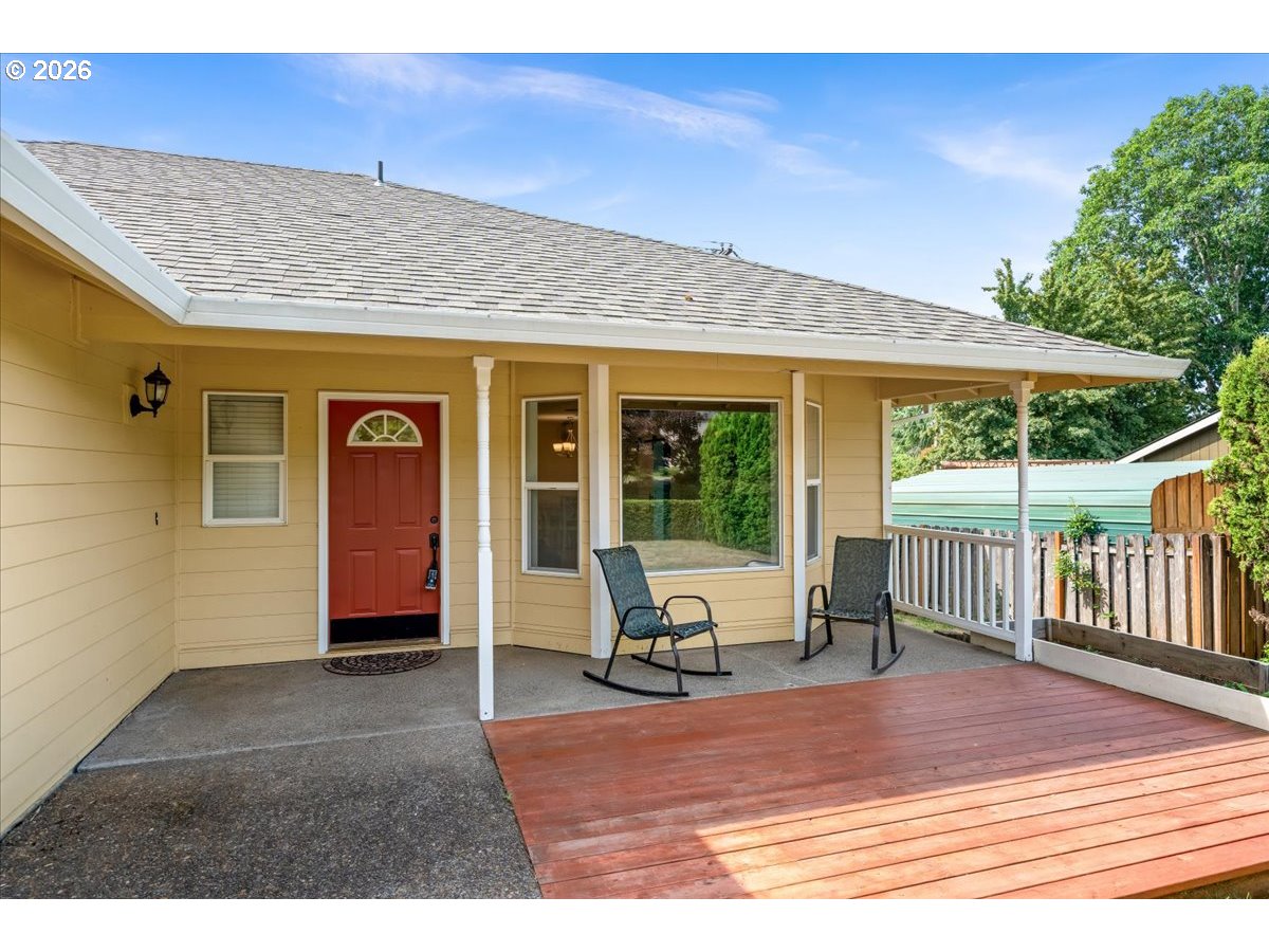 250 FOREST PL