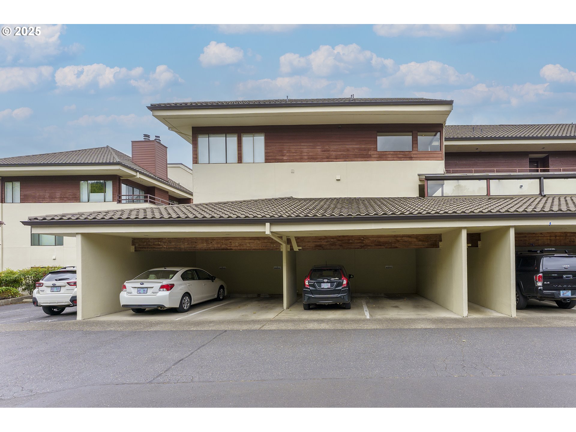 5250 S LANDING DR 111B1