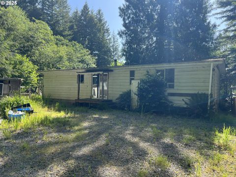 95007 NORTH WAY LN North Bend OR 97459