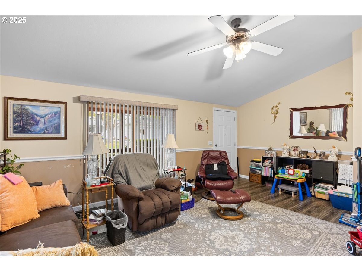 120 LITTLEBROOK LN