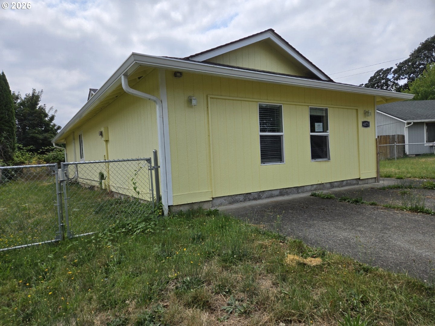 4075 A LOOP