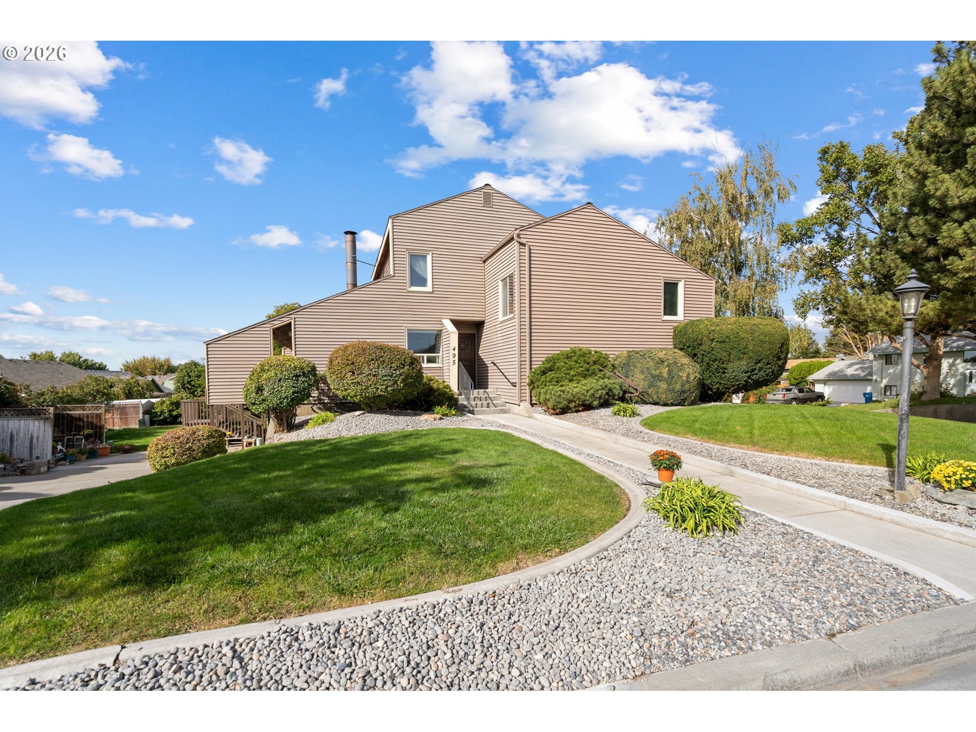 495 NW 9TH ST