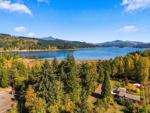 Featured picture for the property 558481021