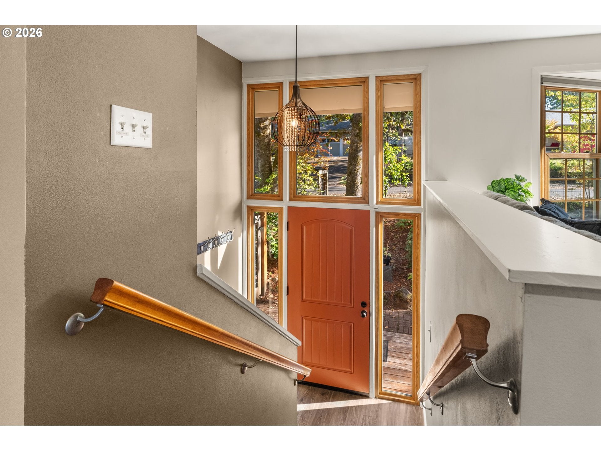 105 W 35TH PL