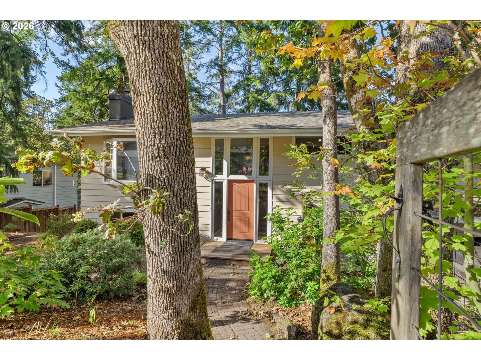 105 W 35TH PL