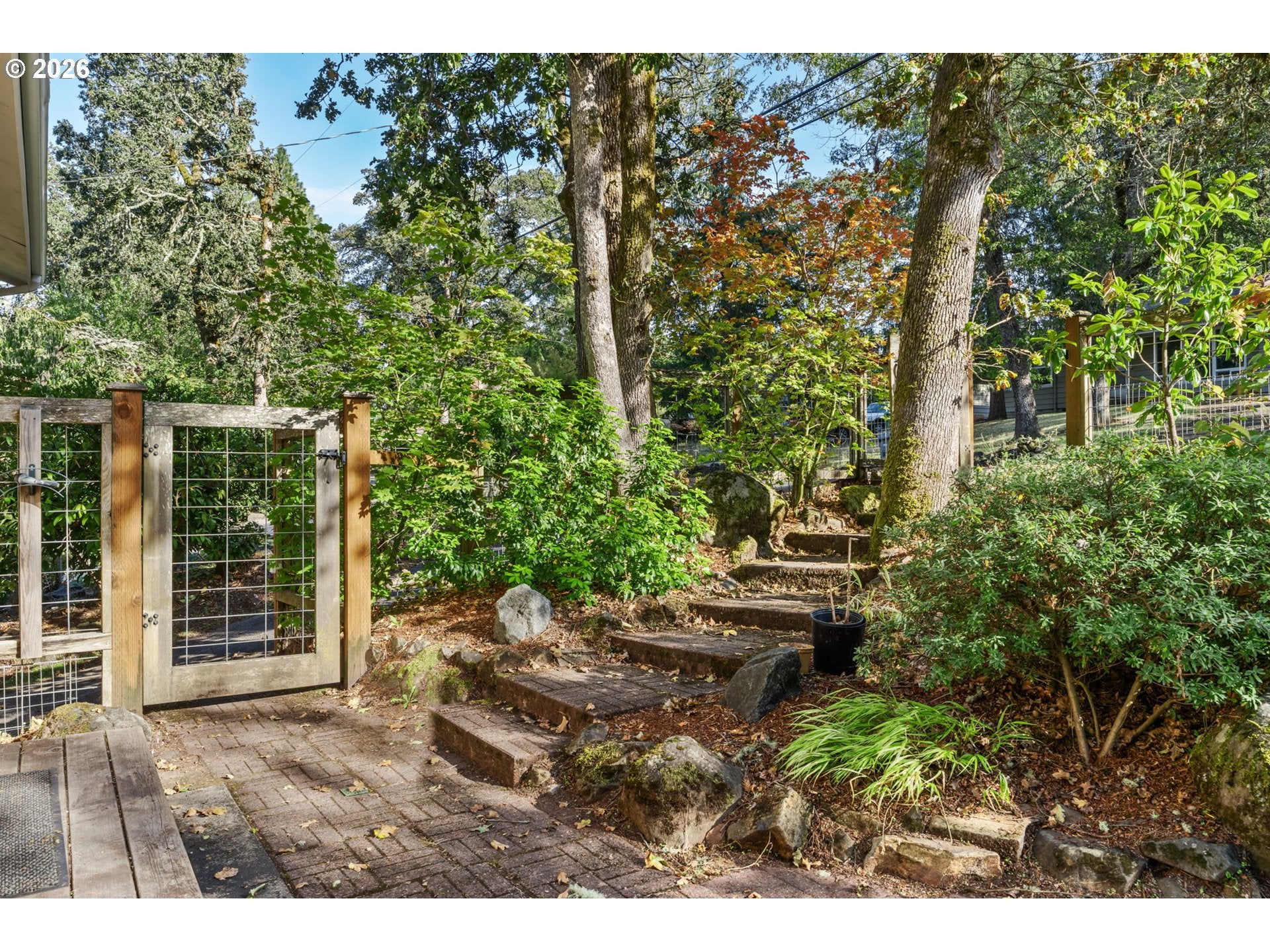 105 W 35TH PL