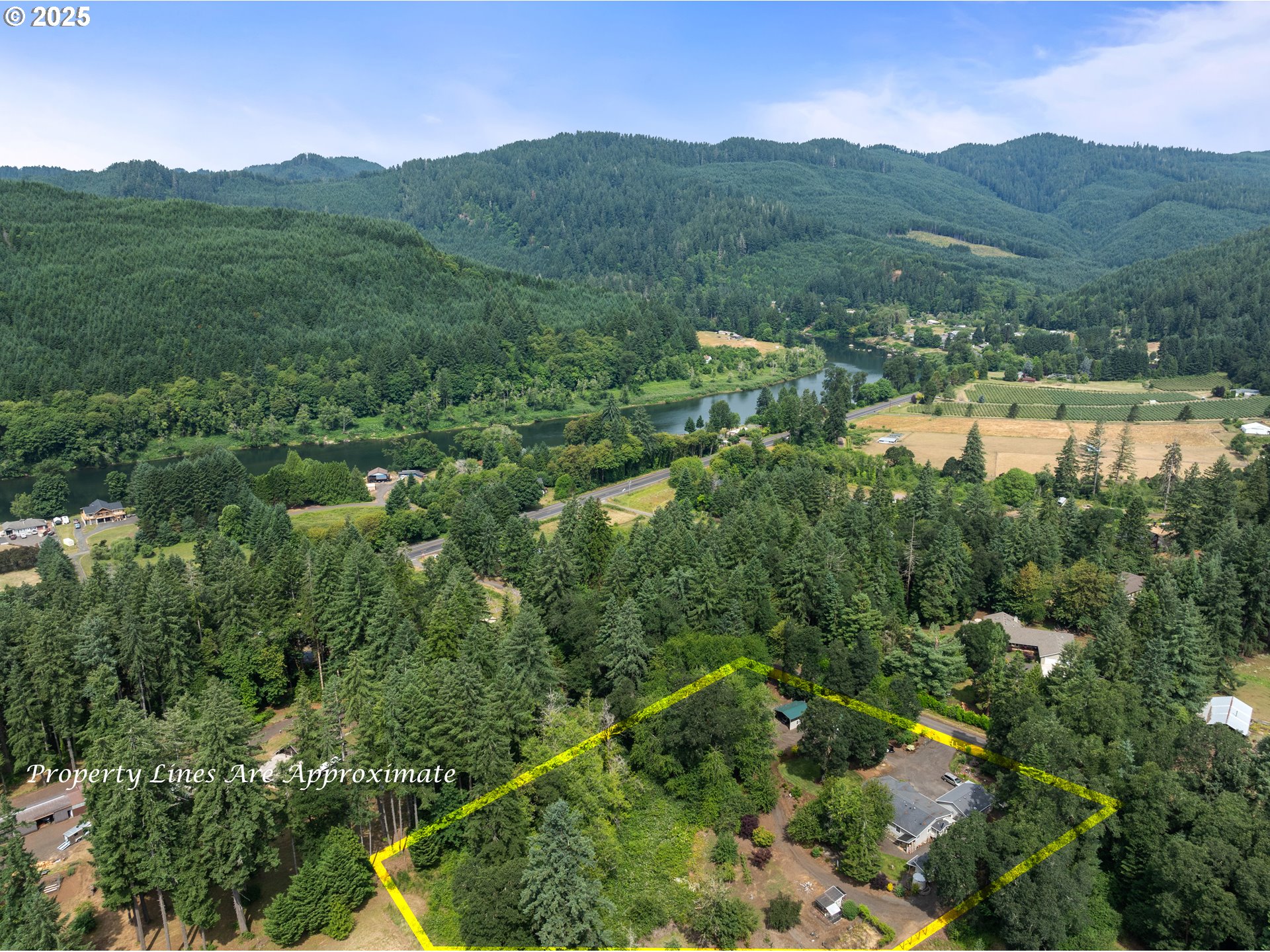 273 GOLDEN DR