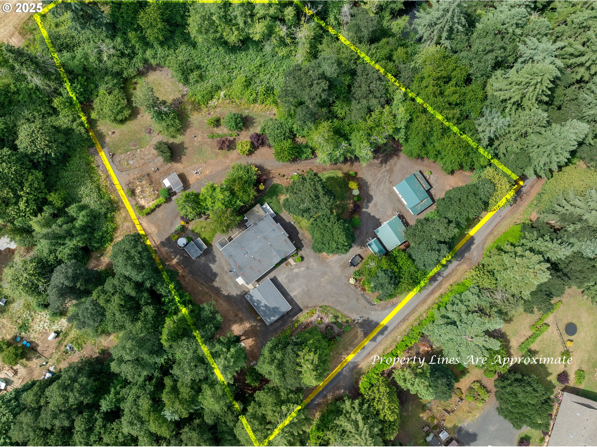 273 GOLDEN DR