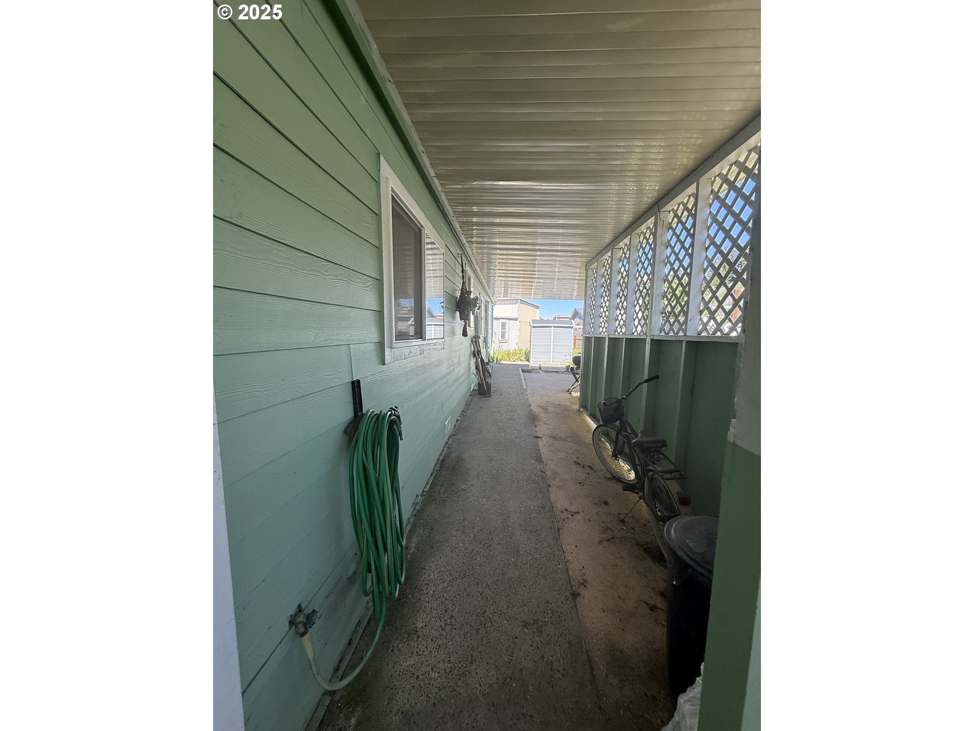 100 RIVER BEND RD 74