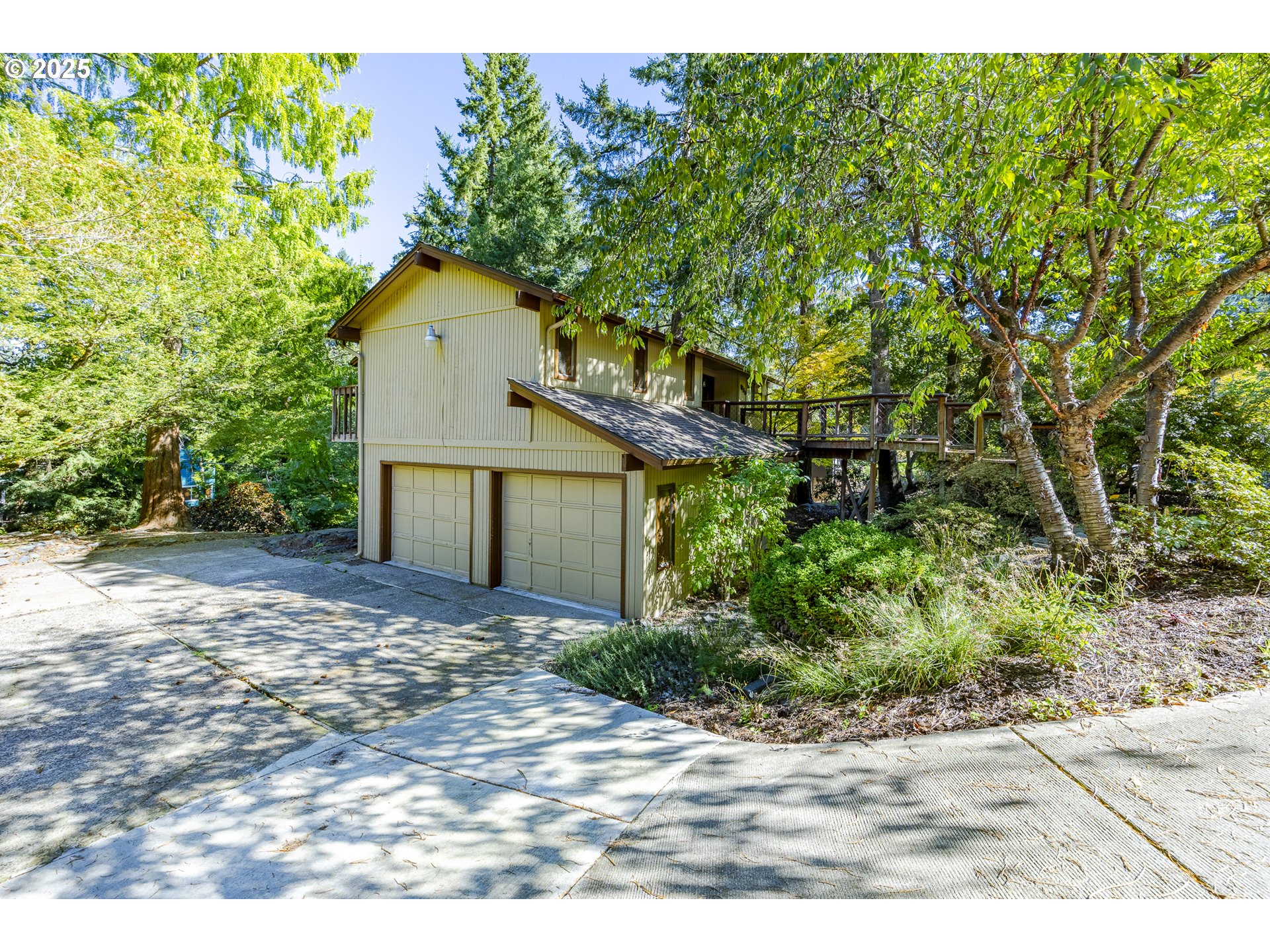 1955 W 28TH AVE