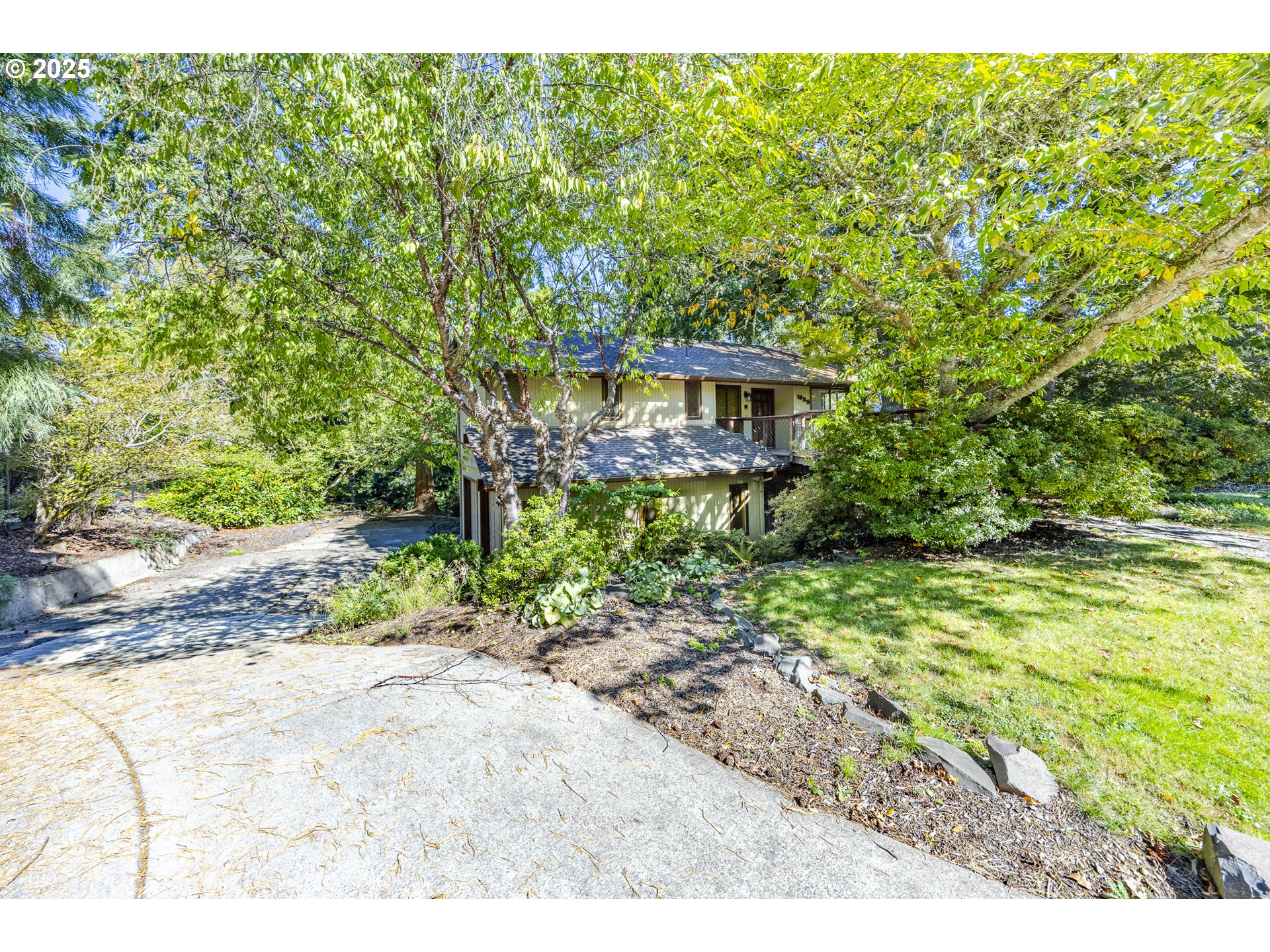 1955 W 28TH AVE