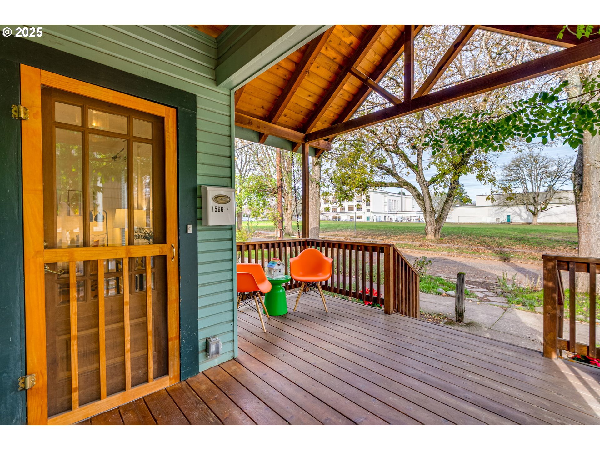 1566 SE SHERRETT ST A