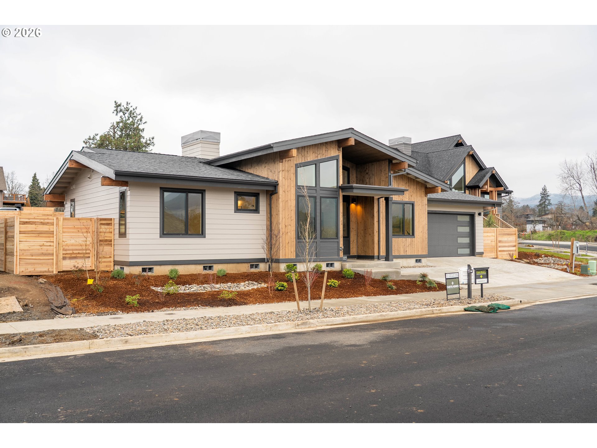 1110 Rock Creek RD