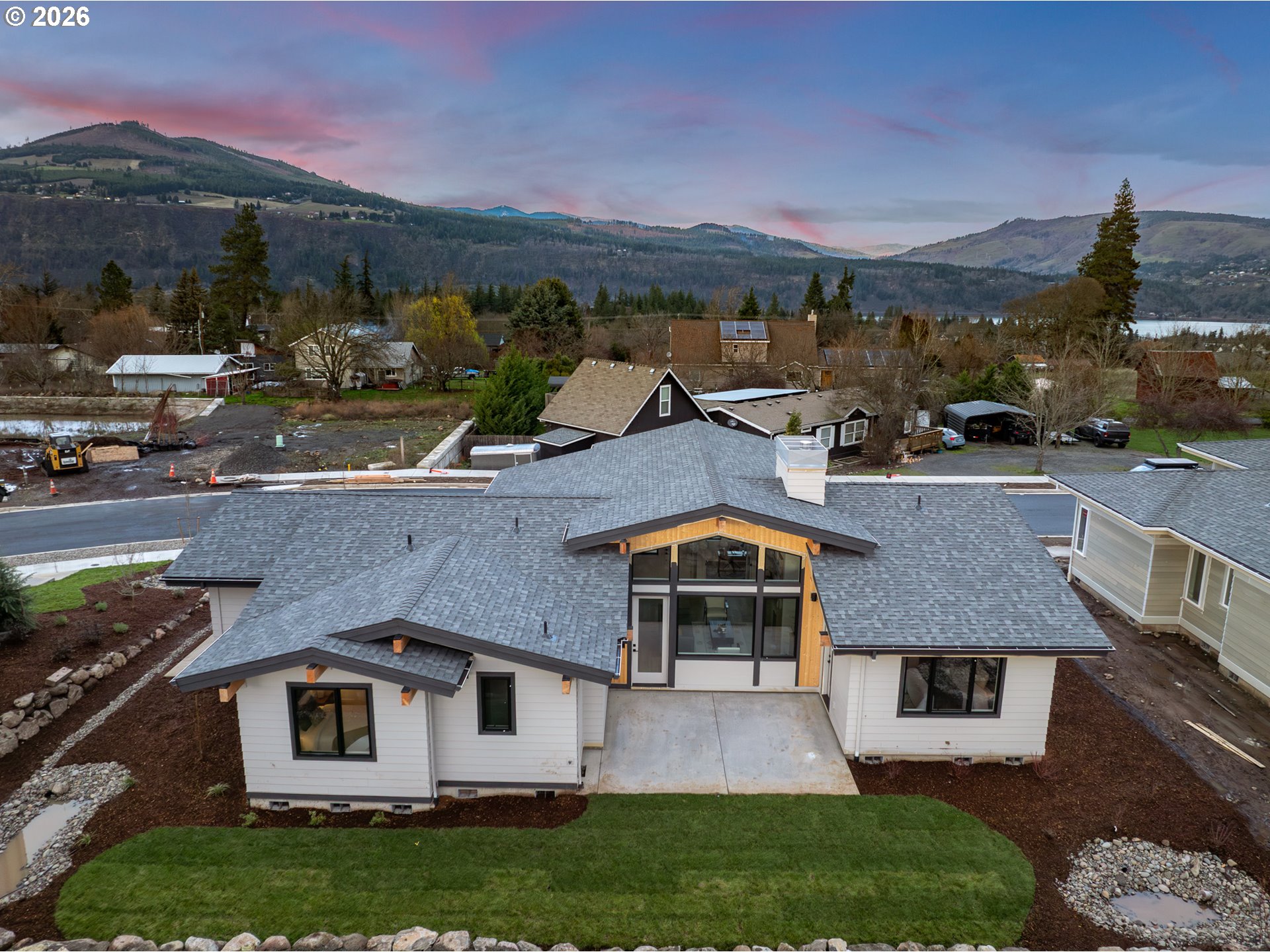 1110 Rock Creek RD