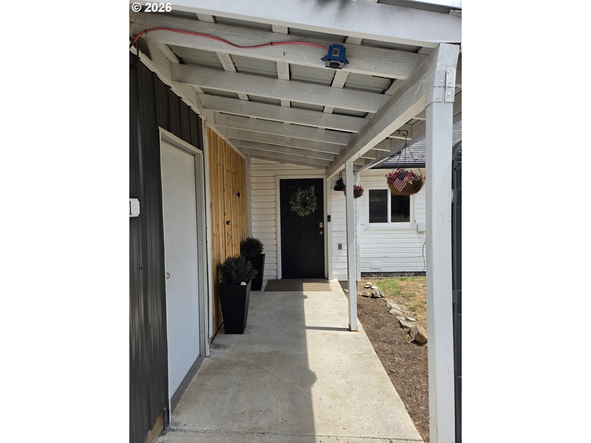 71 CLOVERDALE AVE