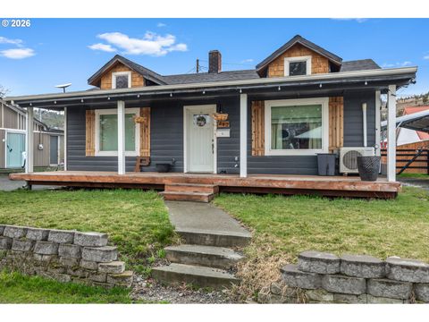 242 NW 1ST AVE John Day OR 97845